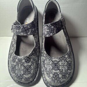 Alegria Paloma Mary Jane Pretty Swirl Lace Print EU 37 Slip Resistant